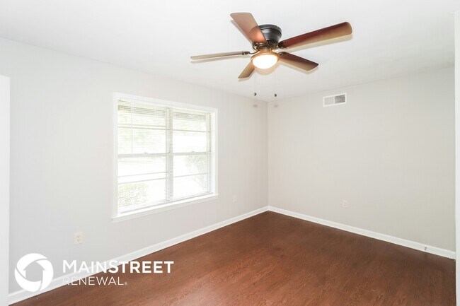 Building Photo - 5159 Downs Dr