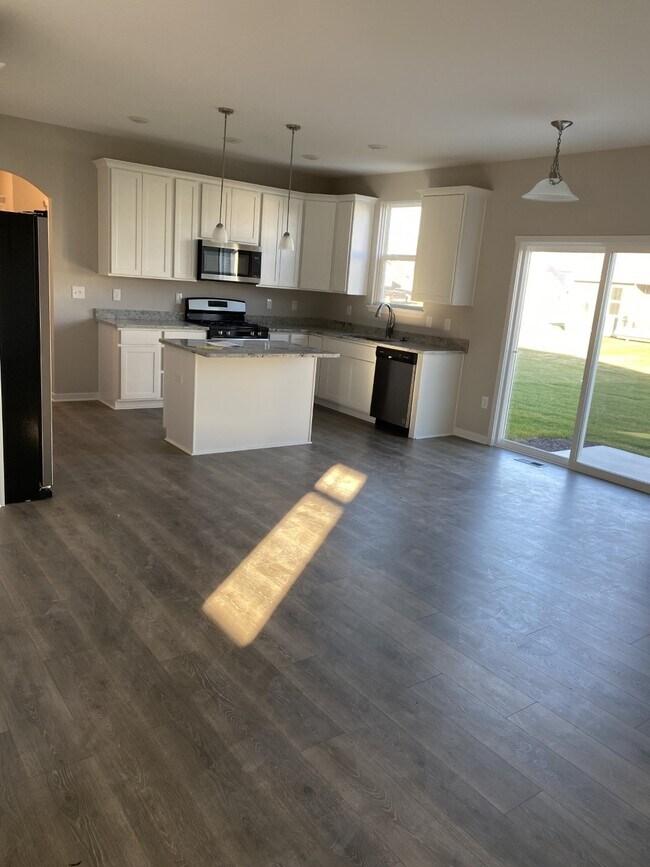 Foto del edificio - 2035 Steelwood Dr