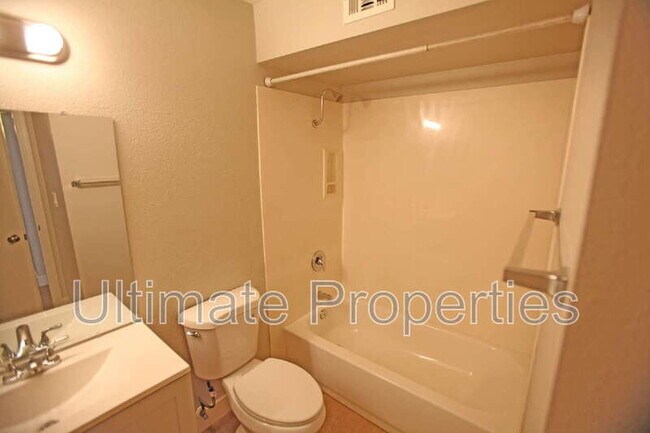 Foto del edificio - 3809 W Crocus Dr