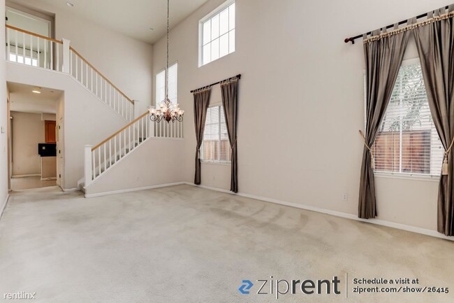 Building Photo - 4 br, 2.5 bath House - 34437 Torrey Pine L...