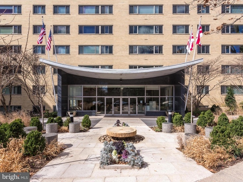 Photo - 4600 Connecticut Avenue NW Unit 809
