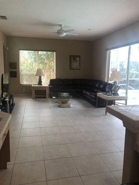 Building Photo - 7136 Taylorwood Dr