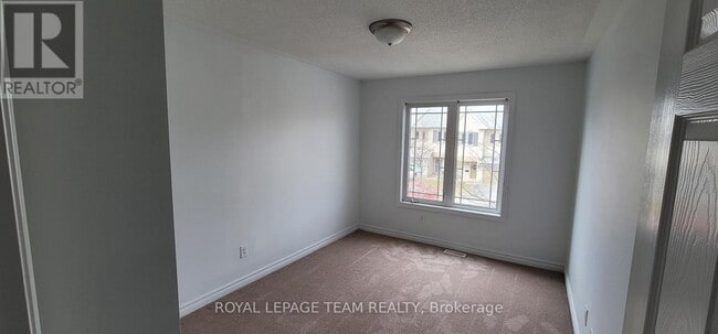 Building Photo - 406 Galatina Way