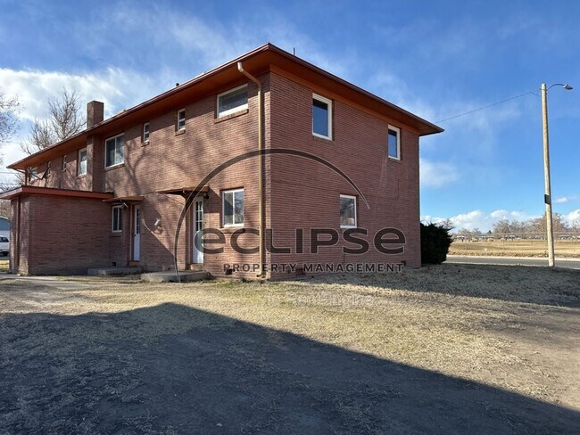 Foto del edificio - 1823 Gunnison Ave