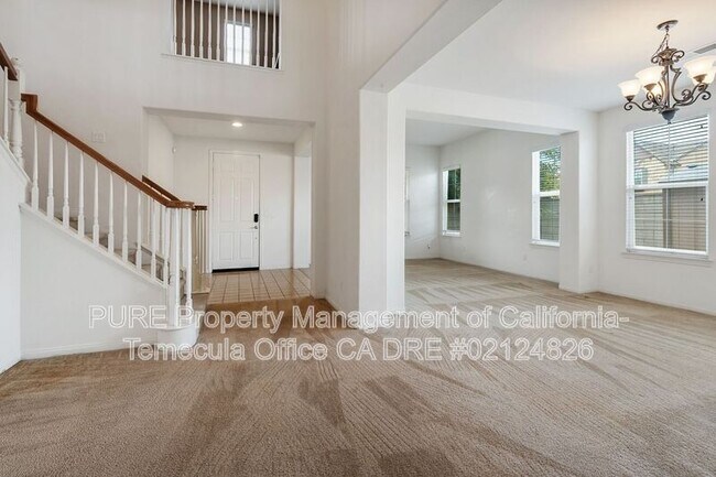 Foto del edificio - 32658 Dowling Ct