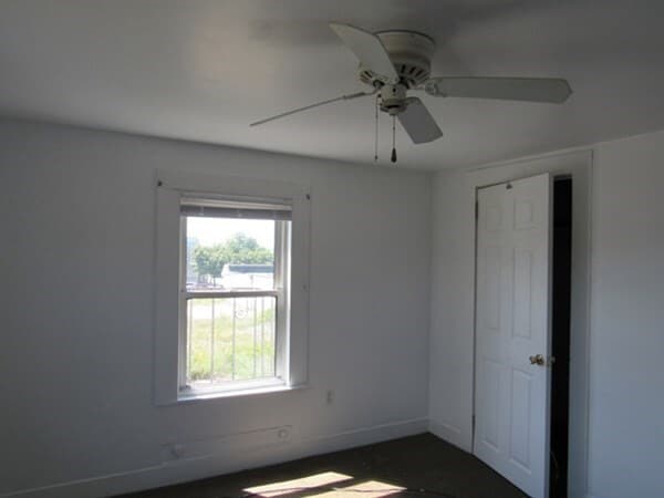Foto del edificio - 5 Wallace Ave