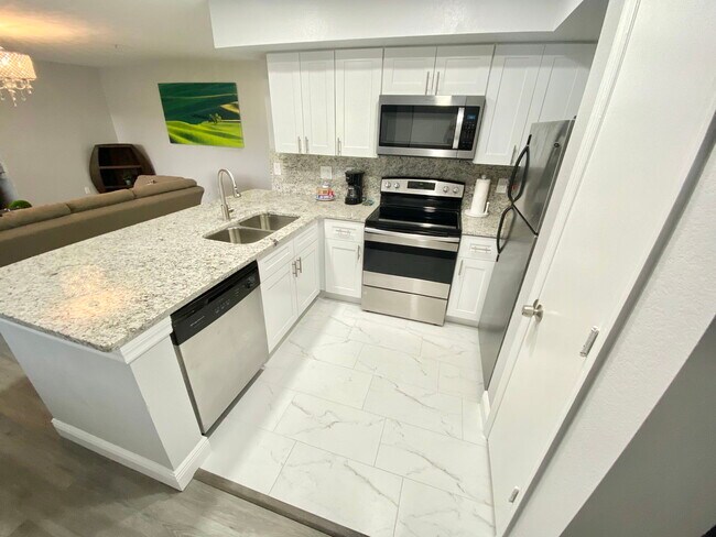 Foto del edificio - 7330 Westpointe Blvd