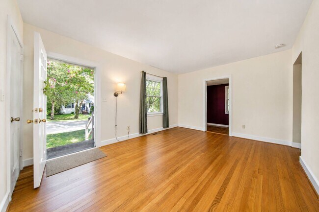 Foto del edificio - 702 Tanyard St