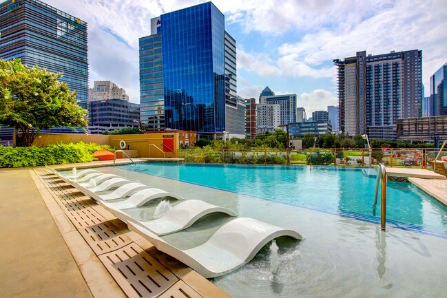 Moda Apartments Dallas Tx