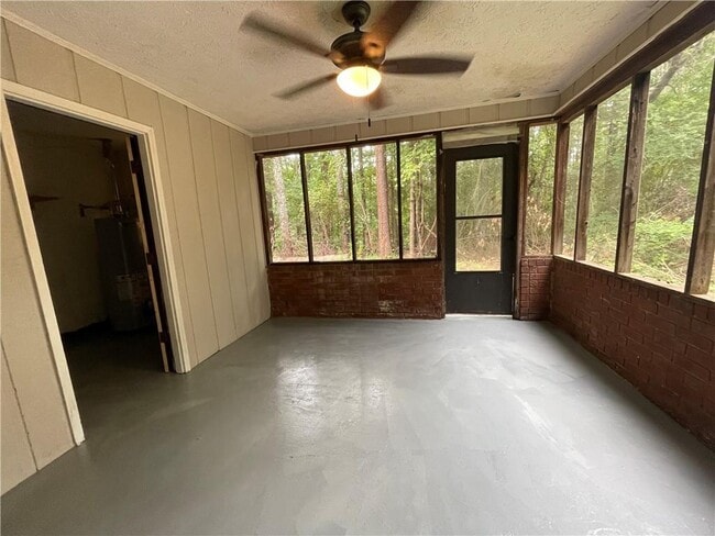 Foto del edificio - 1771 Southgate Ln SE
