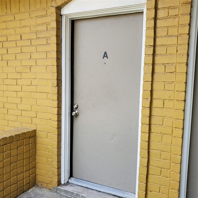 Building Photo - 12511 Ashford Meadow Dr