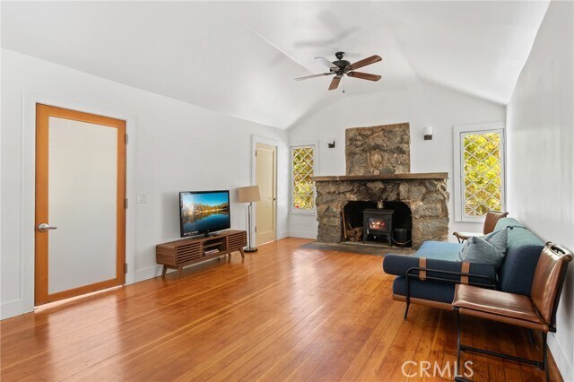 Building Photo - 25807 CA-189