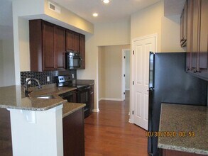 Building Photo - 465 Redwood Ln