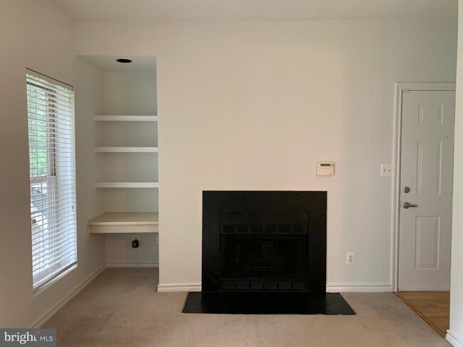 Building Photo - 12158 Penderview Ln