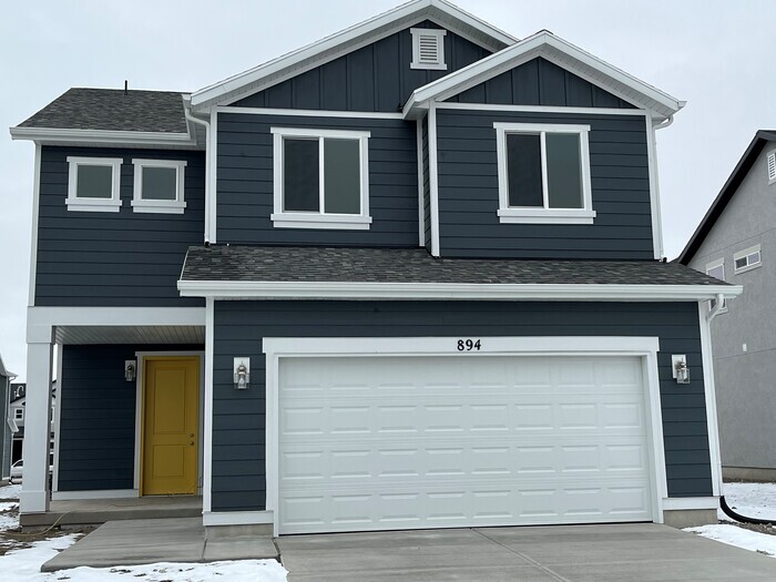 Foto principal - New American Fork 4 Bedroom Home!