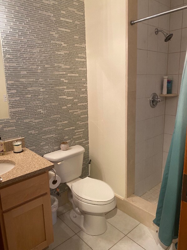 Foto del edificio - 2440 Massachusetts Ave