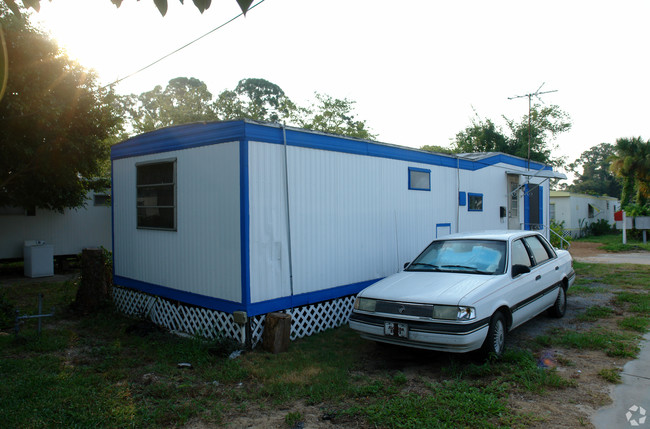 Building Photo - Riverview Pines MHP
