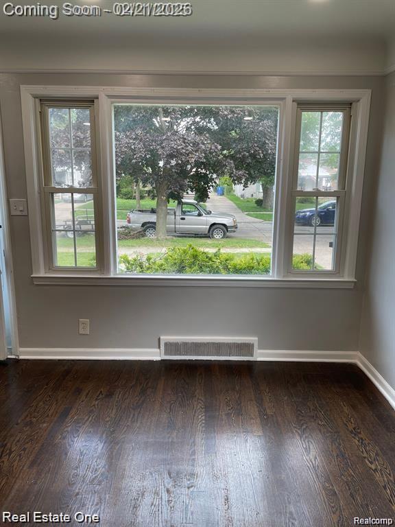 Foto del edificio - 6991 Colonial St