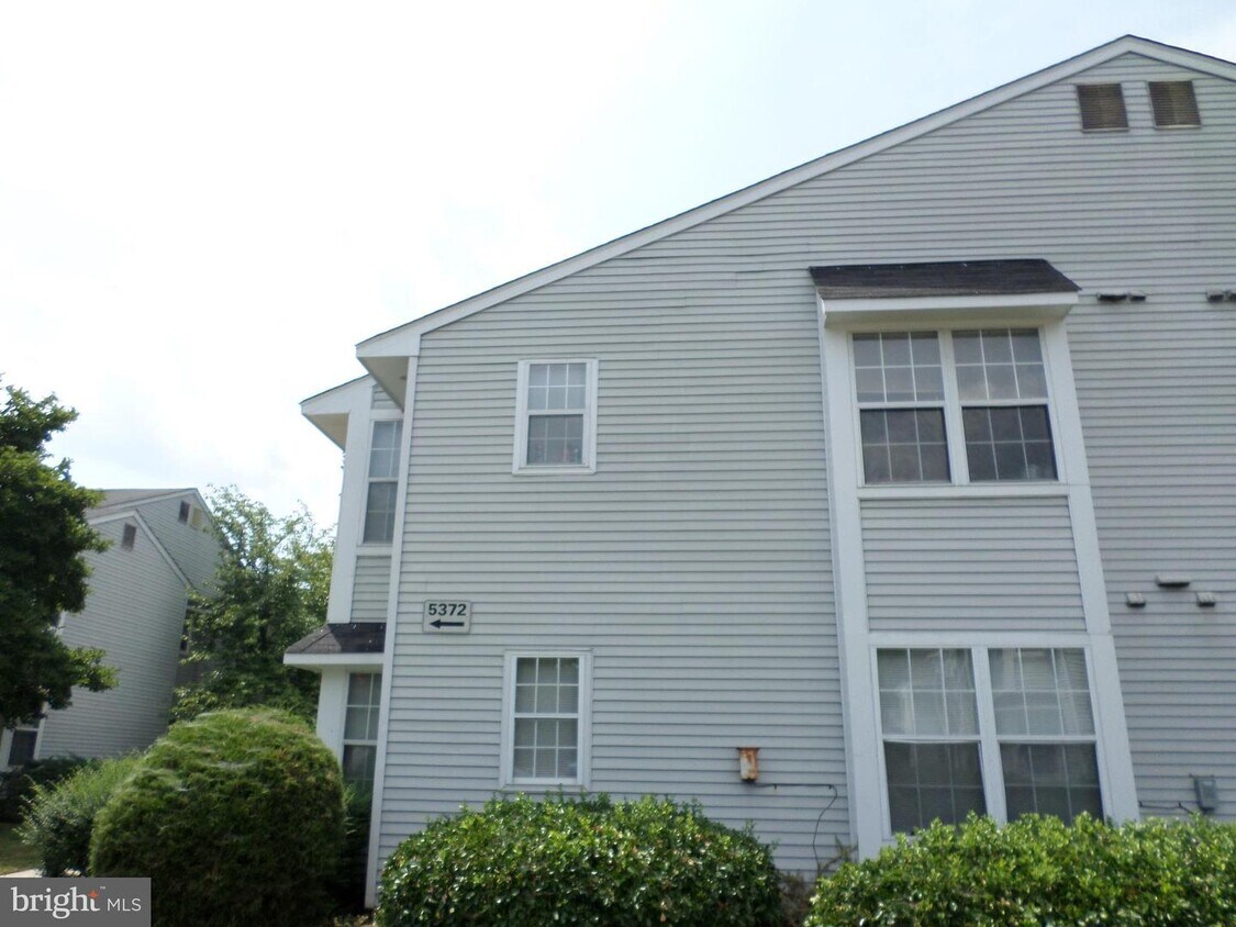 Primary Photo - 5372 Bedford Terrace