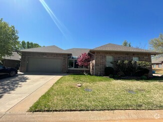 Building Photo - 2000 NW 160th Pl