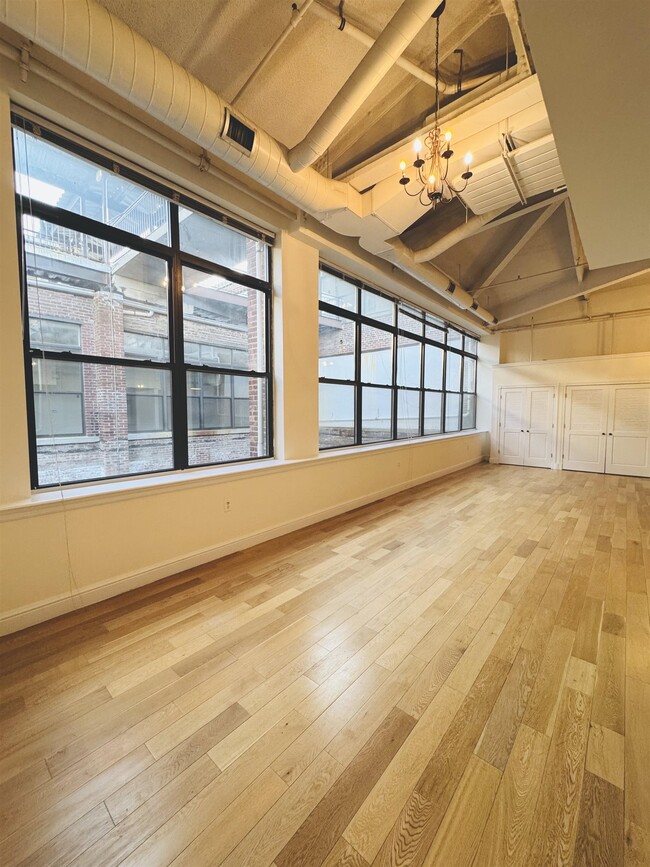 Building Photo - 300 Communipaw Ave