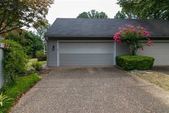 Building Photo - QUESTIONS PLEASE CONTACT LANCE GARNER 501-...