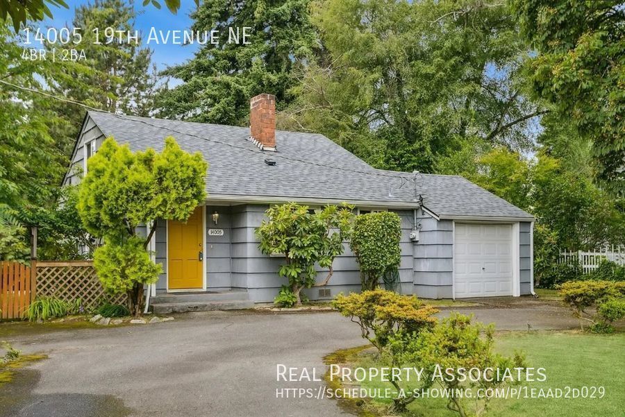 Primary Photo - Charming 4 Bedroom Home in Olympic Hills! ...