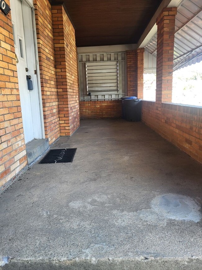 Foto del edificio - Newly renovated 3 bedroom house in Brookli...