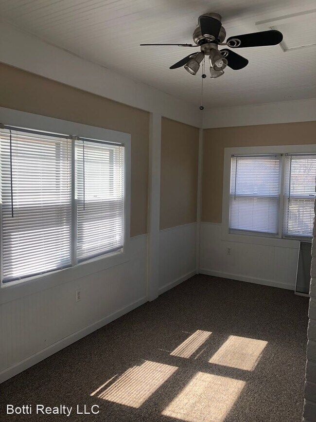 Foto del edificio - 3 br, 1.5 bath House - 410 Logan St