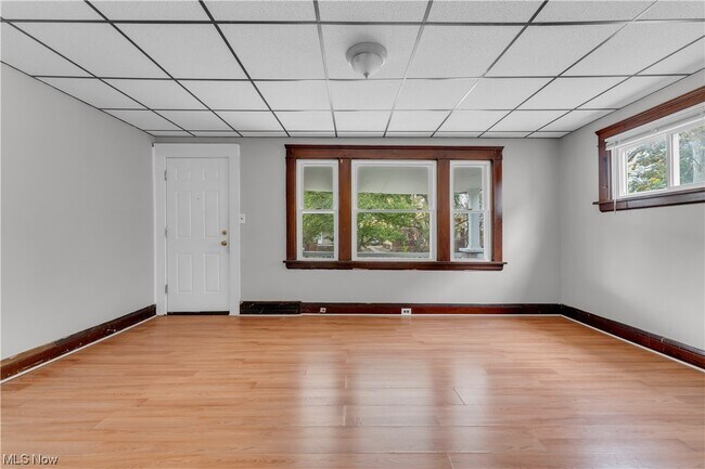 Foto del edificio - 1041 E 169th St