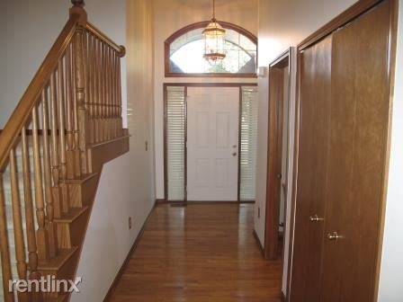 Building Photo - 43639 Inglenook Ct
