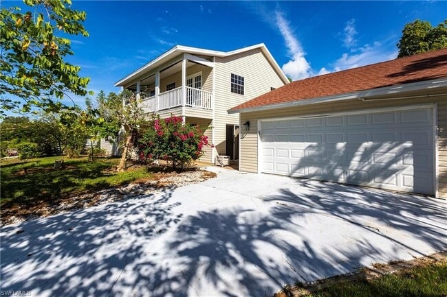 Foto del edificio - 1912 Sheffield Ave