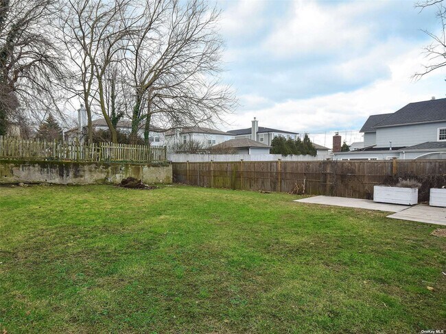 Foto del edificio - 12 2nd Ave