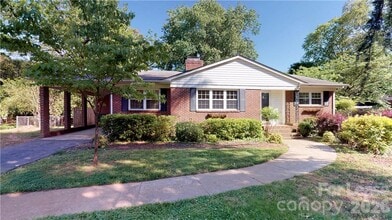 Building Photo - 1426 Bevis Dr