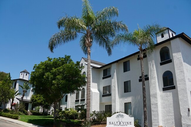 Salt & Vine - Salt & Vine Oceanside Apartments