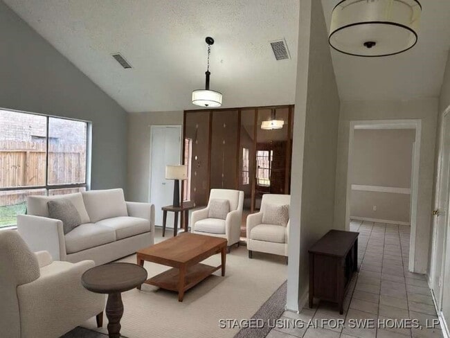 Building Photo - 7222 Northleaf Dr