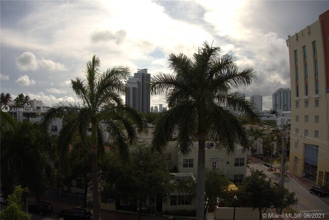 Foto del edificio - 363 Washington Ave