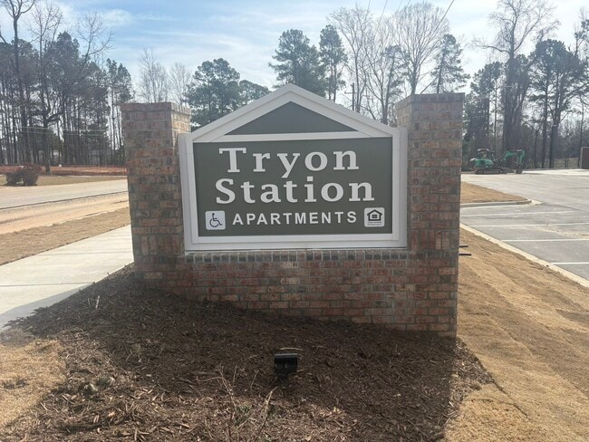 Building Photo - Tryon Station Apartments
