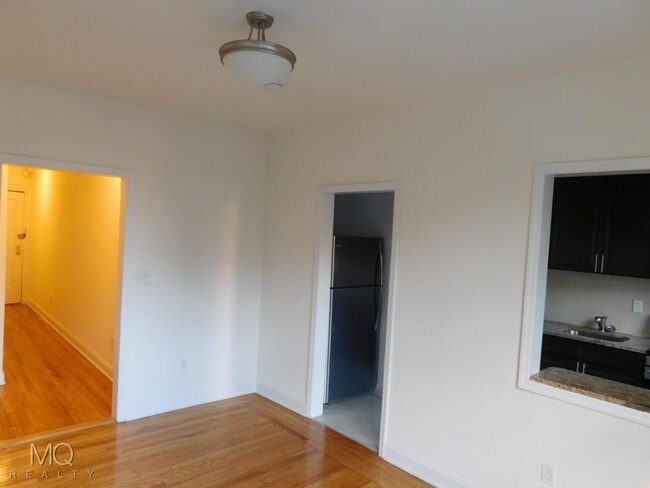 Building Photo - 3114 35th St