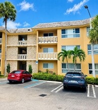 Building Photo - 7430 Miami Lakes Dr