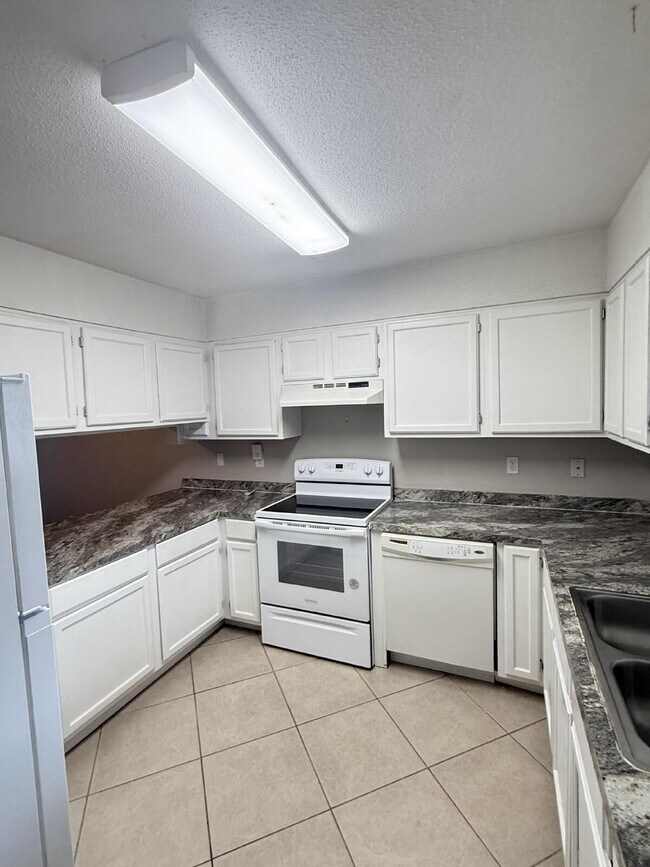 Foto del edificio - 1710 Brighton Cove