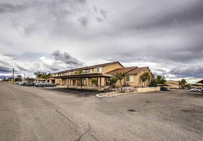 River Springs Apartments Bullhead City