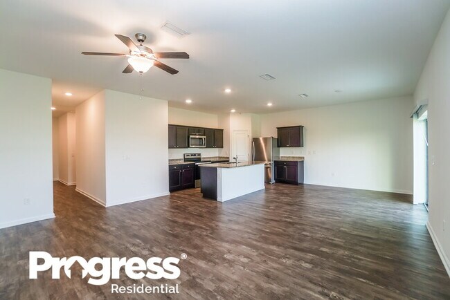 Building Photo - 35144 White Water Lily Way