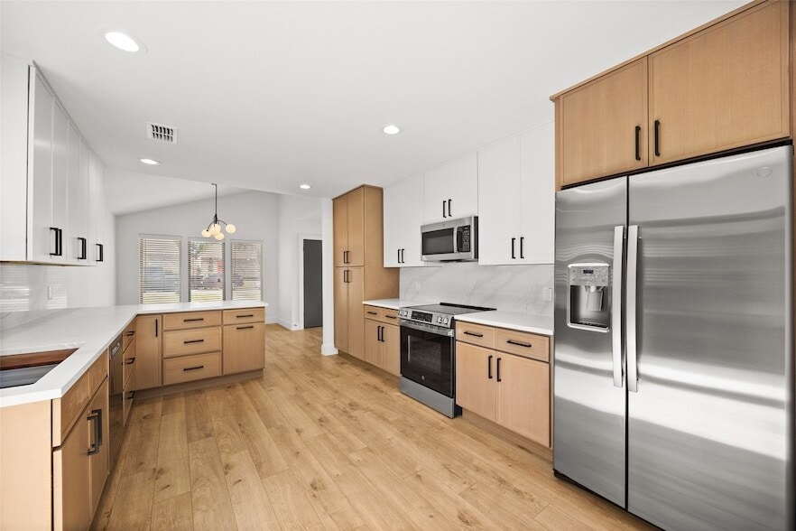 Photo - 2114 Trellis Pl