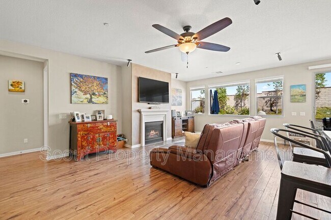 Foto del edificio - 31680 Sweetwater Cir