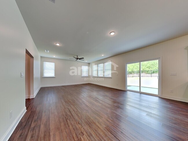 Foto del edificio - 689 Alcovy Ml Pk