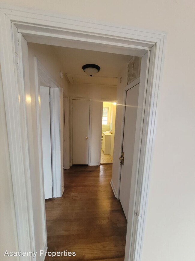 Foto del edificio - 3 br, 1 bath House - 2640 Rockcliff Rd.