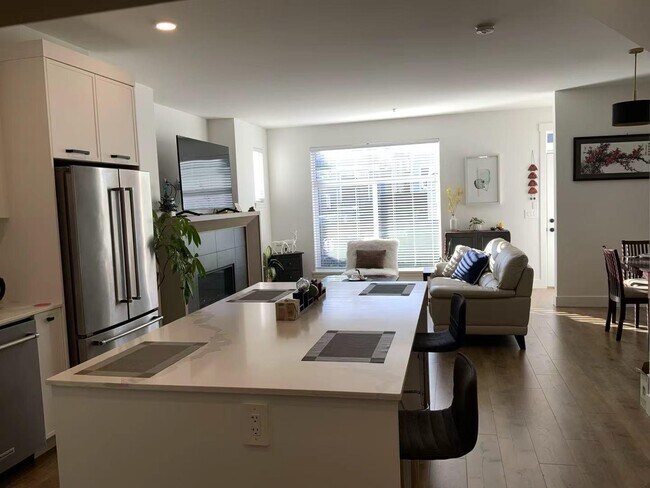 Photo du bâtiment - 19670-19675 75 Ave