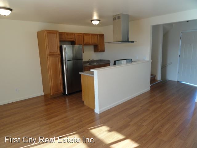 Building Photo - 19 Lunsford Dr