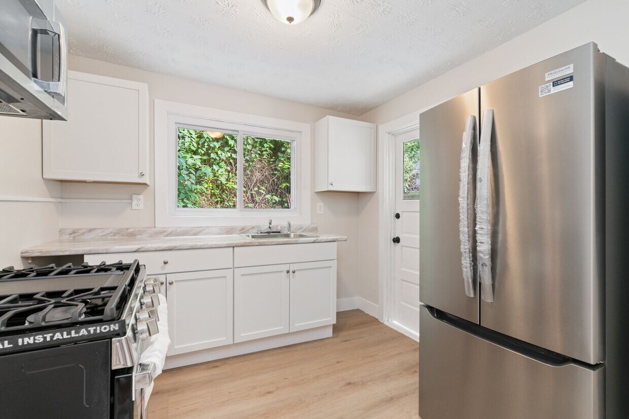 Foto principal - Charming 2 bedroom home in Turtle Creek av...